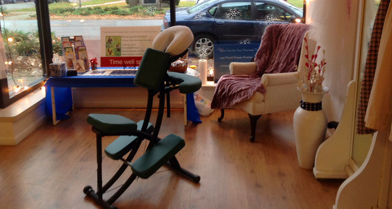  CHAIR MASSAGE